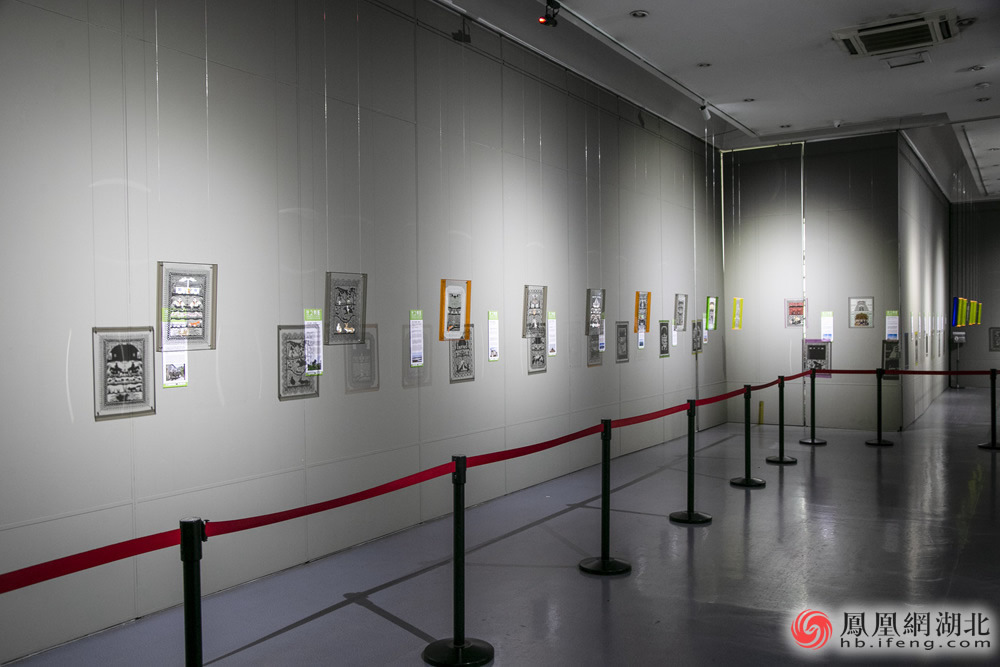 中法剪纸艺术展《光之剪影》武汉黄鹤楼开展