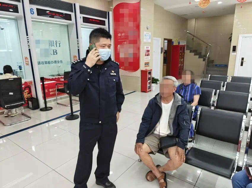 fee6bf13-e627-412a-ad1f-a3d132eca581.jpg