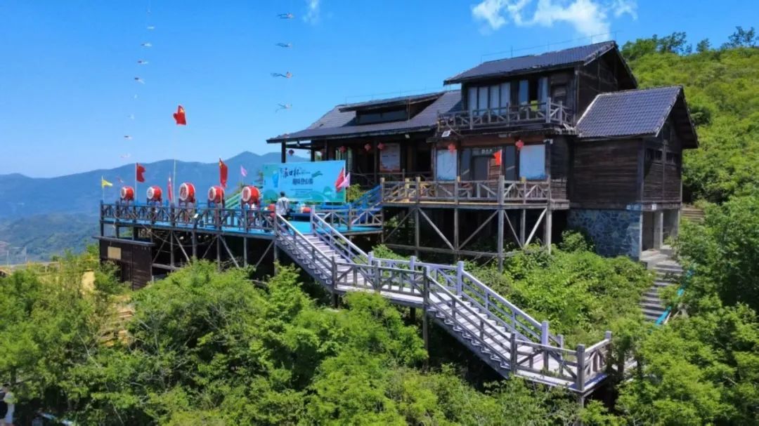 5月1日 湖北省600余家A级旅游景区接待人次334.31万人次