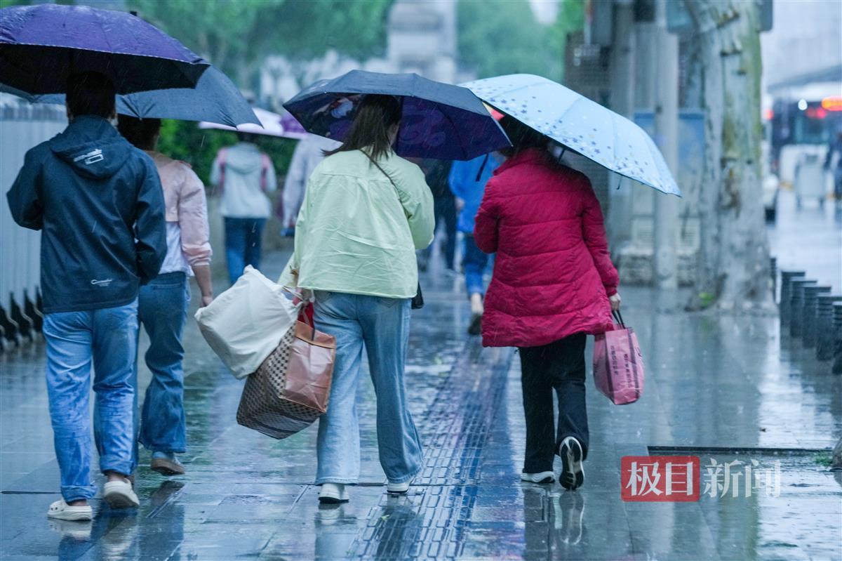 立夏后 武汉迎来首场强降雨