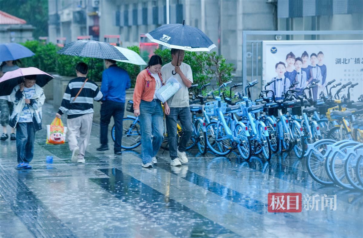 立夏后 武汉迎来首场强降雨