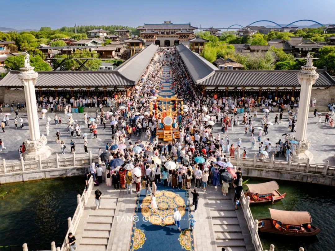5月1日 湖北省600余家A级旅游景区接待人次334.31万人次