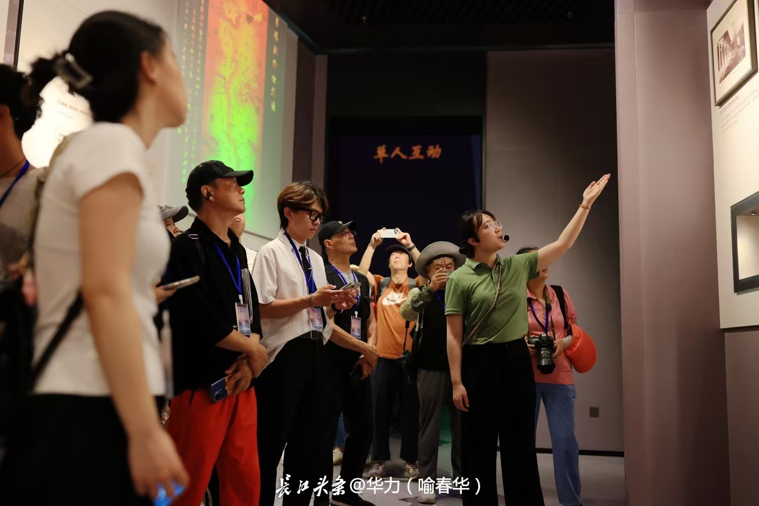 武汉形势政策宣传教育创新 “城市观察团”走读武昌古城感受武汉之“重”