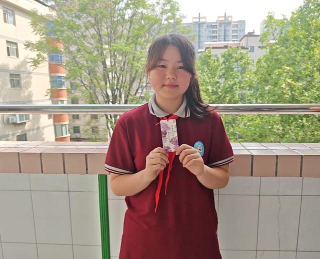 郑州管城回族区回民第一小学开展五一劳动实践活动