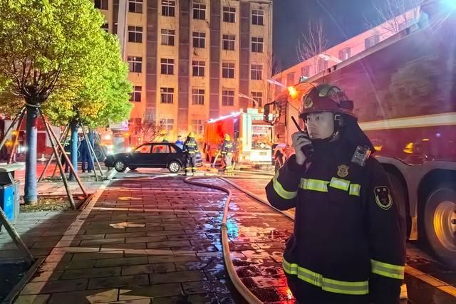 淬炼成钢铸就荣光时刻！河南消防3人荣誉全国先进工作者称号