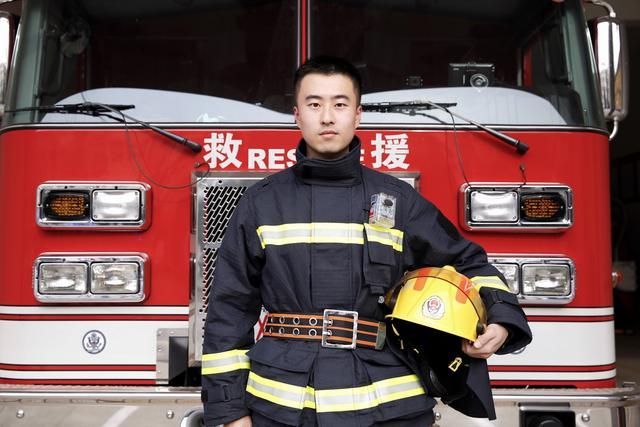 淬炼成钢铸就荣光时刻！河南消防3人荣誉全国先进工作者称号