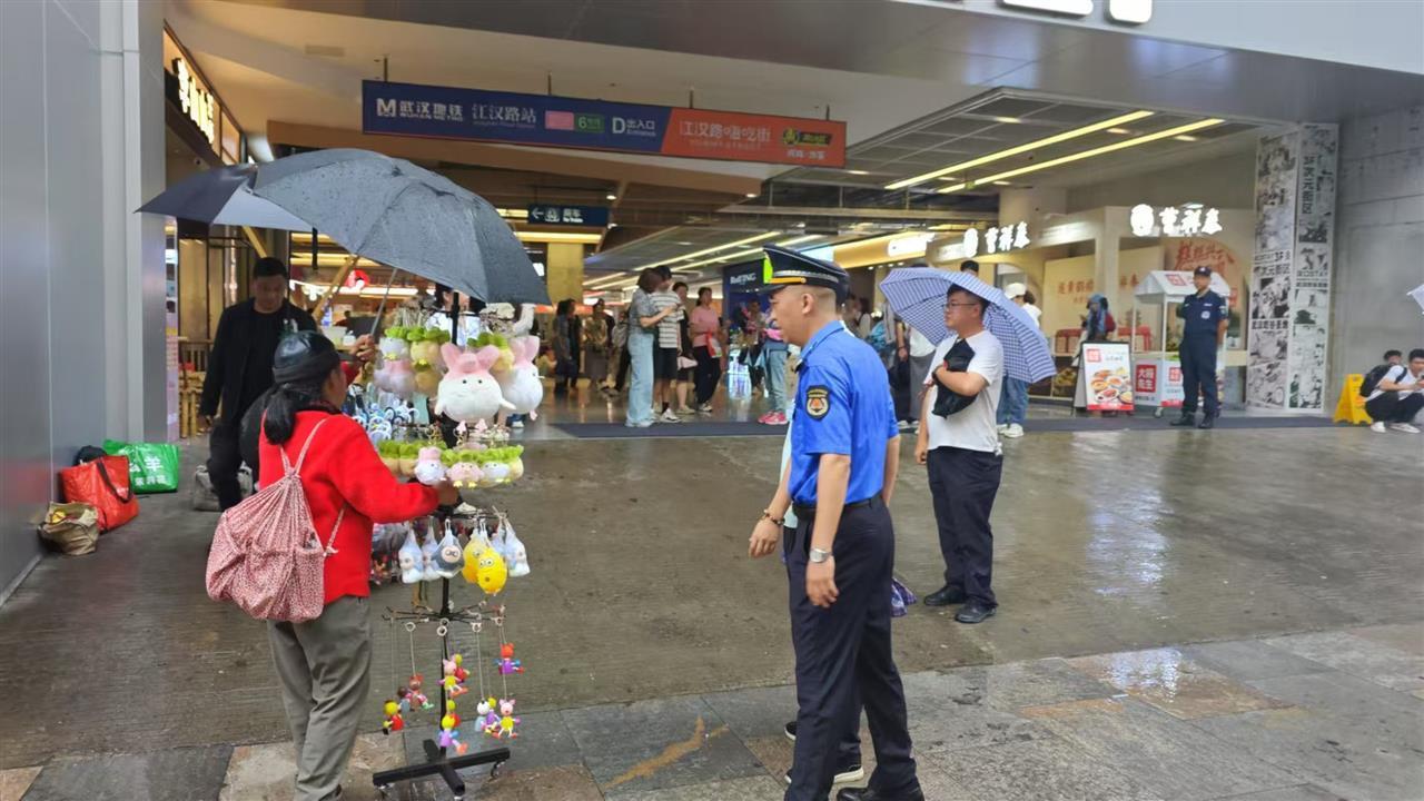 6月1日起 武汉江汉路步行街禁止这7种行为