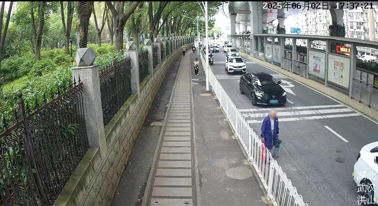 1500字感谢信背后的温暖故事：警方两次寻回九旬老人