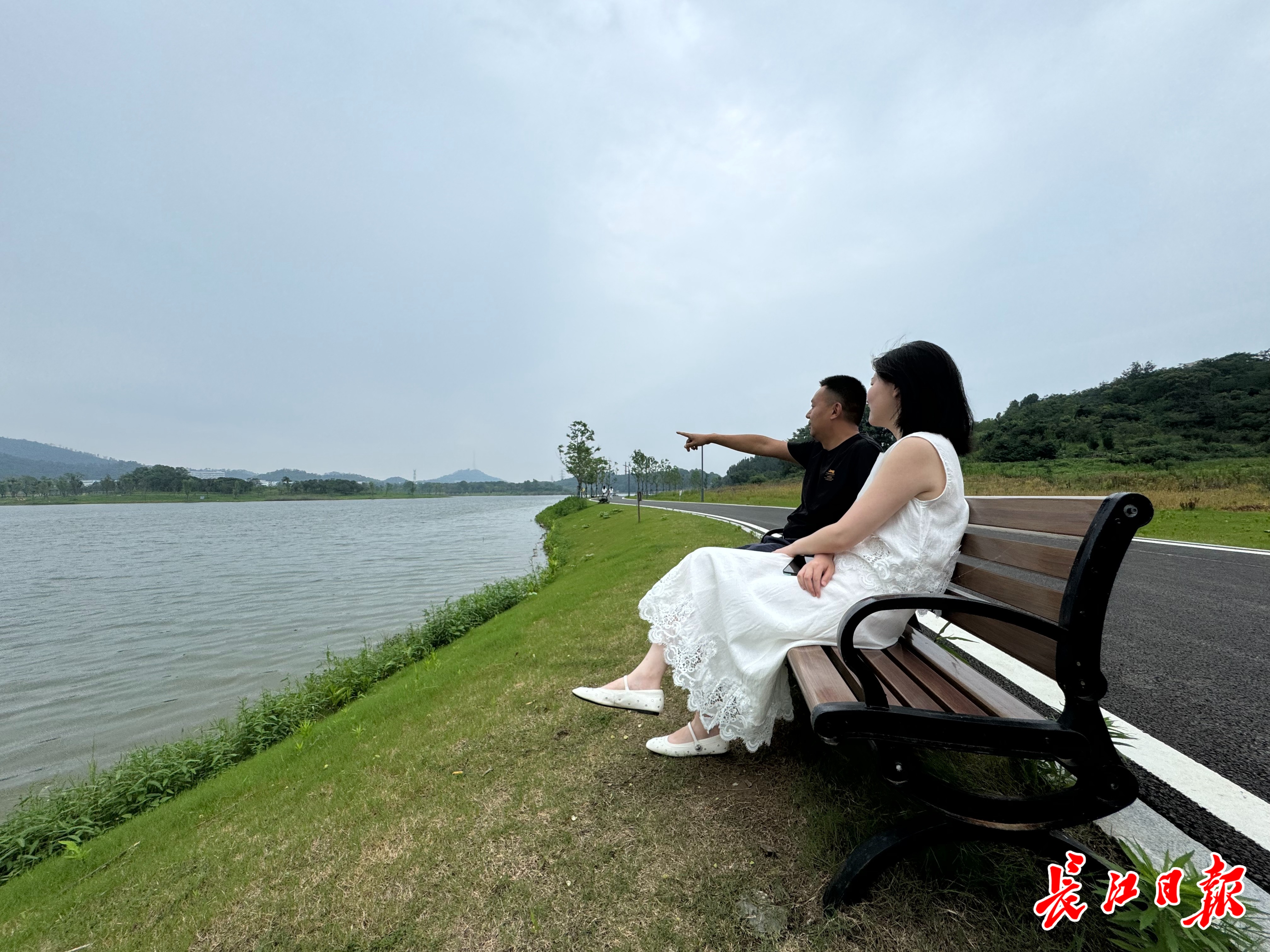 “江夏之心”旁添新绿，凤栖湖公园开放